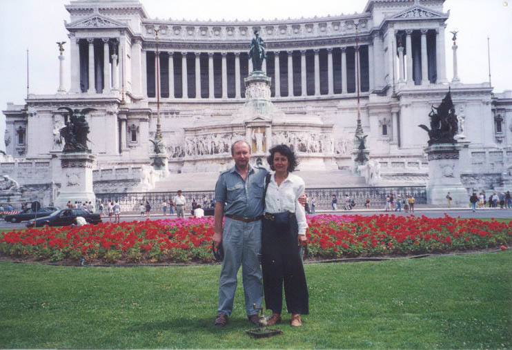 Dr Jan Pajak with his wife (i.e. the bearer of the title Sheikh) in Rome, 1995